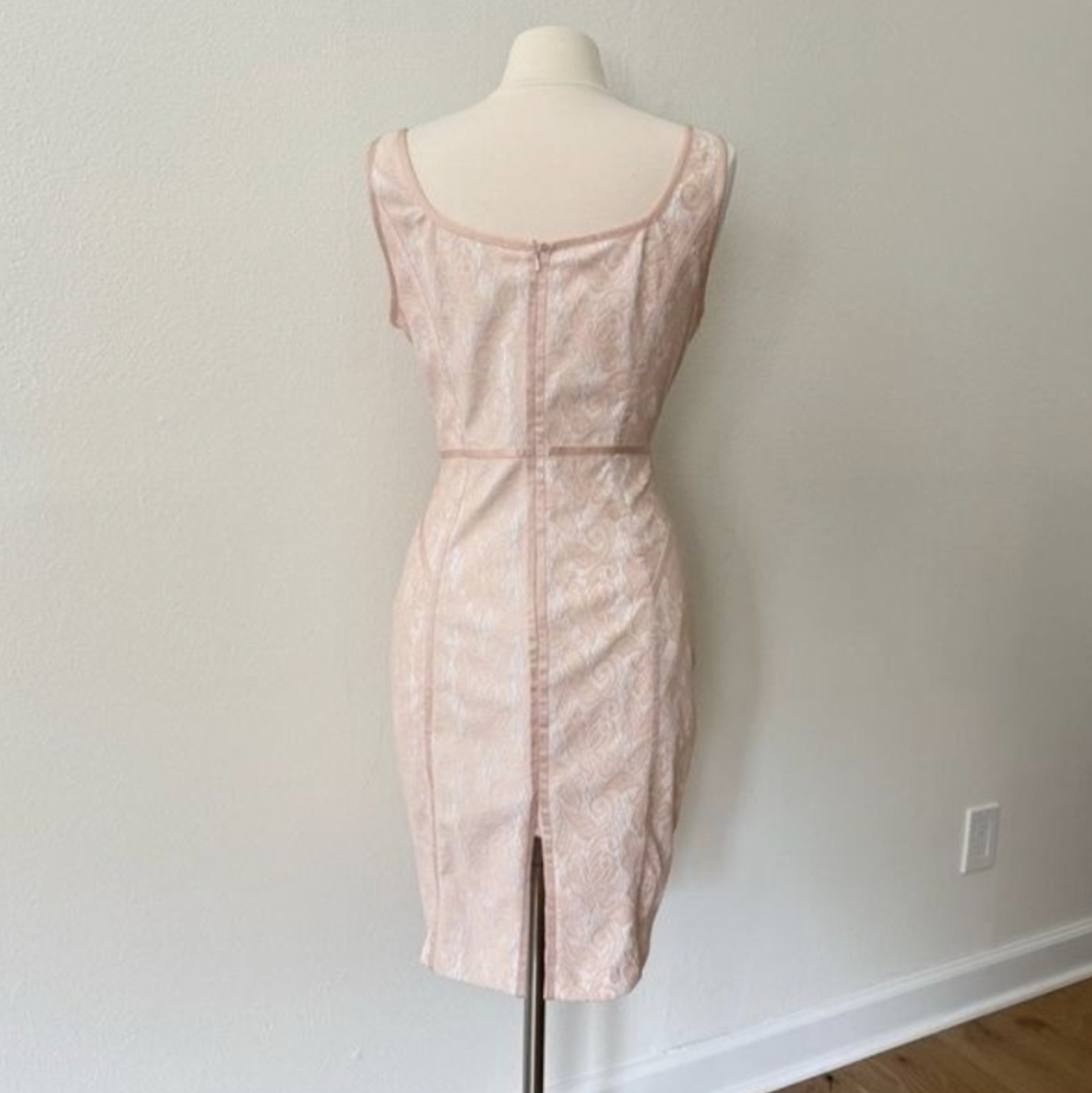 Cache Vintage Pink & White Lace Sheath Dress Sleeveless Scoop Neck Satin Trim- 8 - Picture 2 of 12